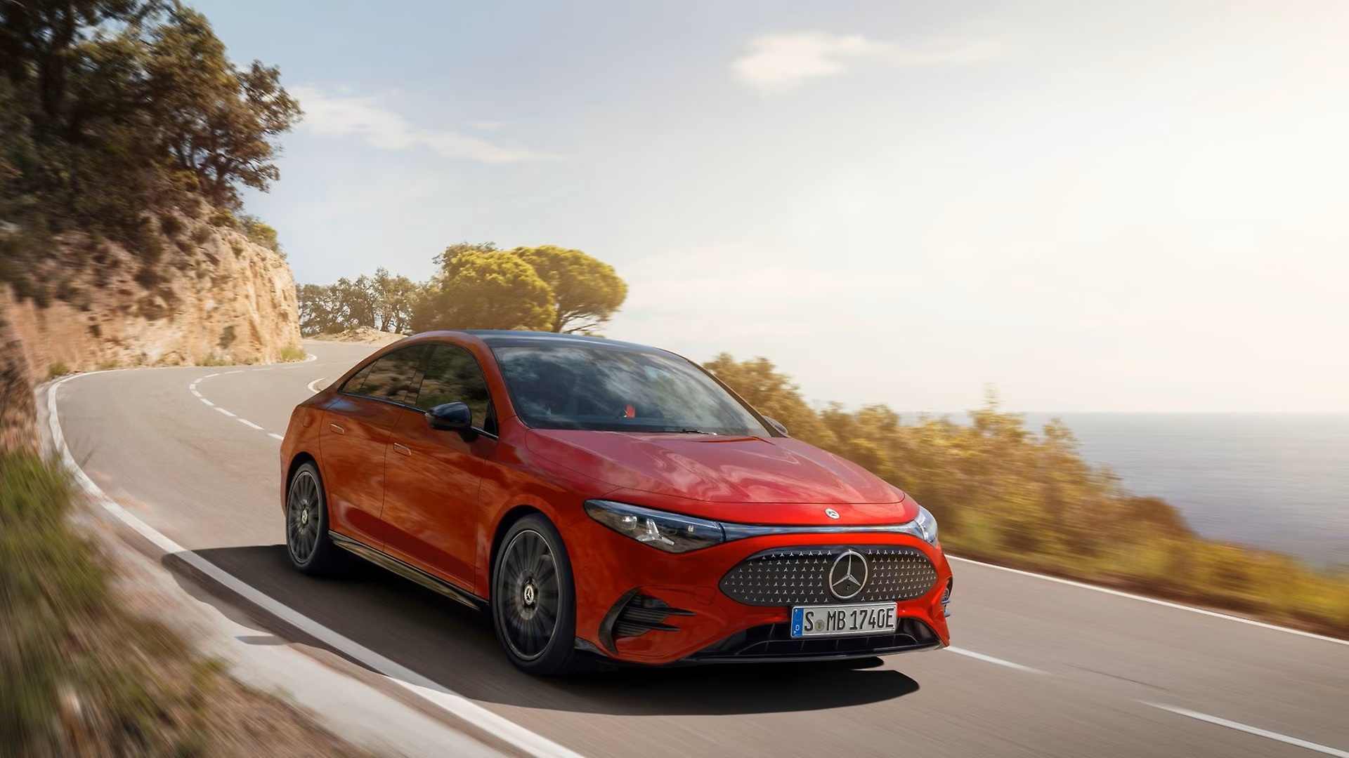 Mercedes-Benz CLA este cea mai sigură mașină testată anul acesta